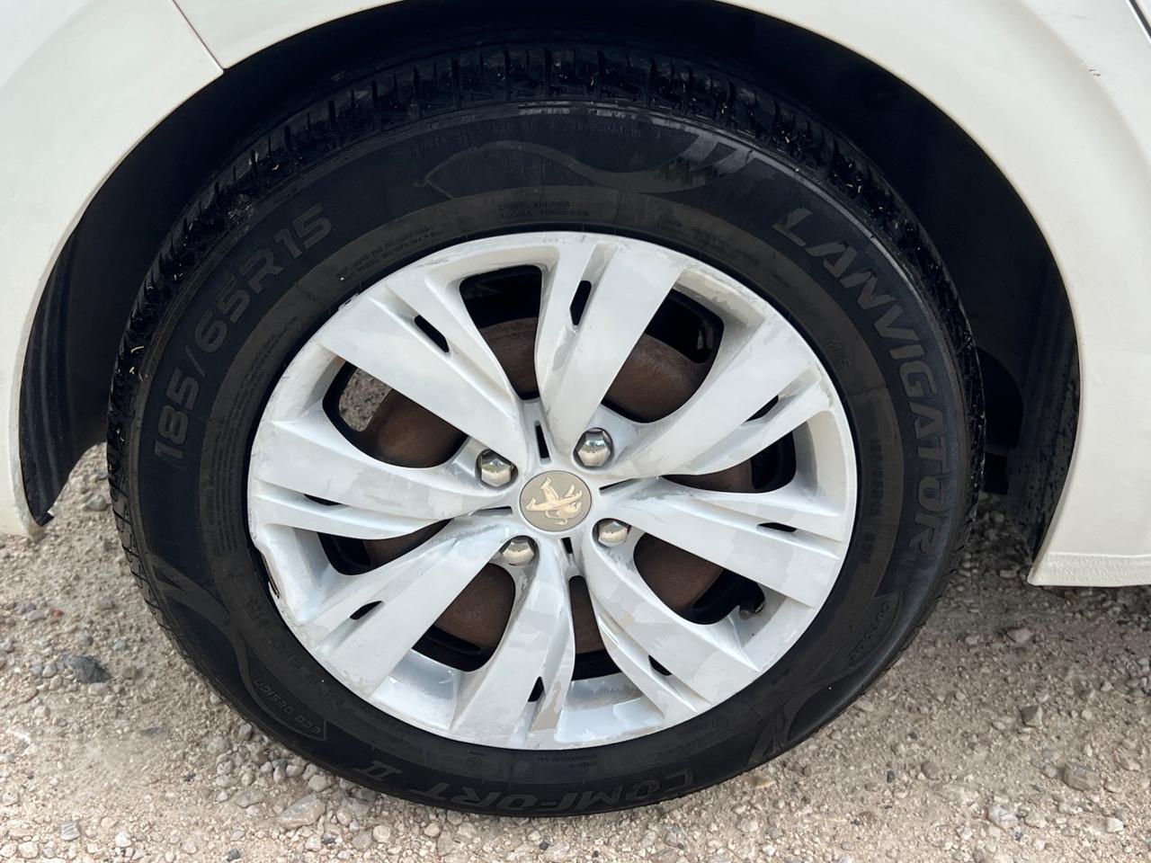 Peugeot 208 PureTech 82 5 porte Active