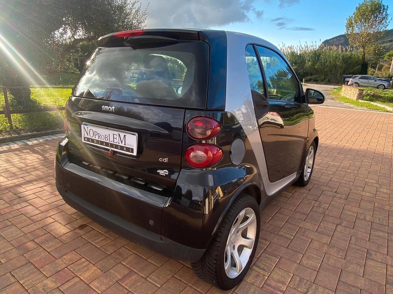 Smart ForTwo 800 33 kW coupé passion cdi