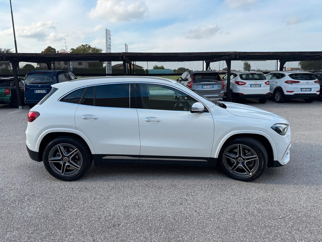 Mercedes-Benz GLA 220 d AMG Line Premium 4matic auto FULL OPTIONAL