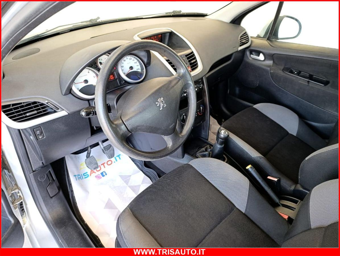 PEUGEOT 207 1.4 HDI 5p NEOPATENTATI