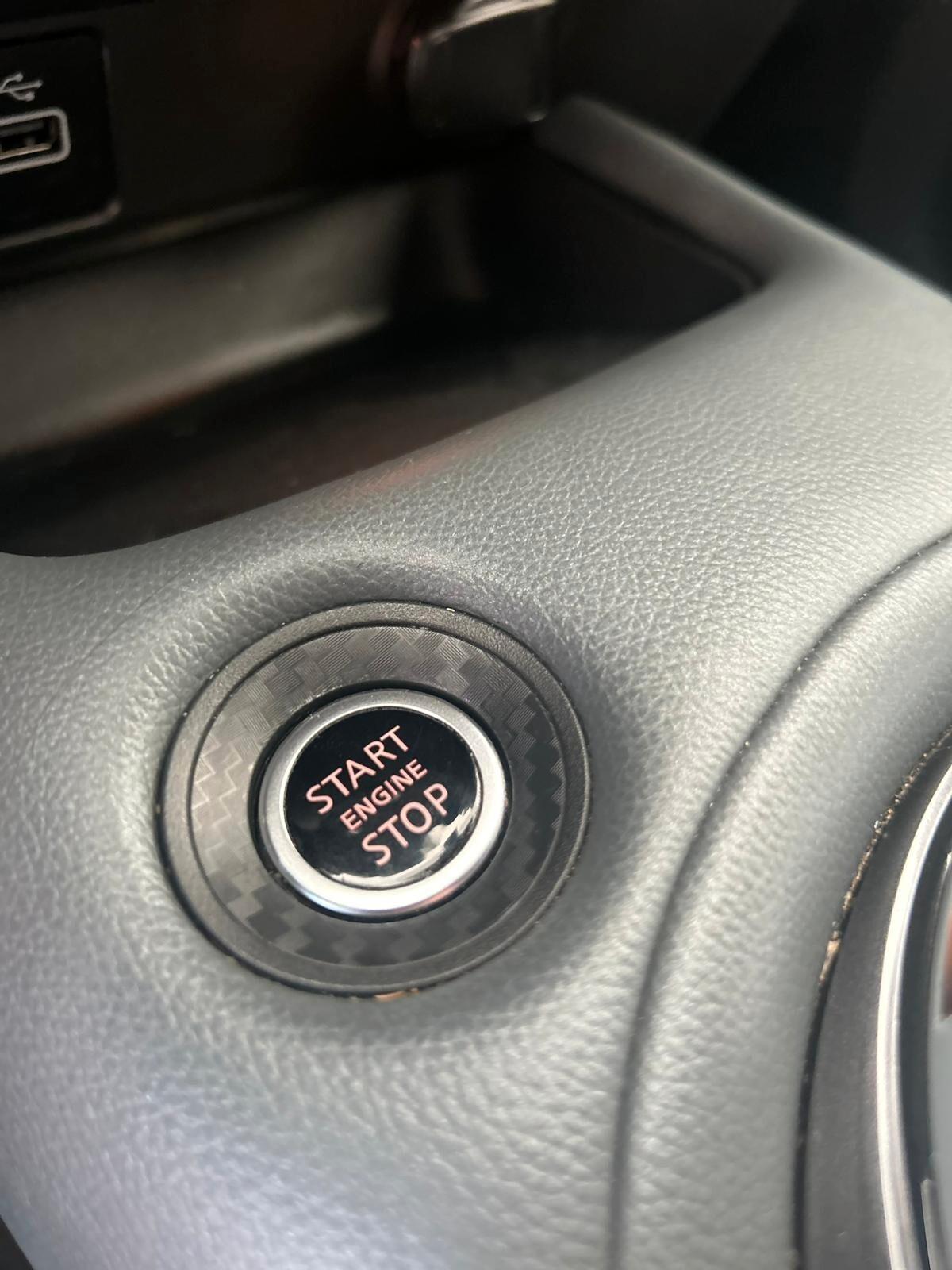 Nissan Juke 1.0 DIG-T 1.0 benzina 114 CV Enigma