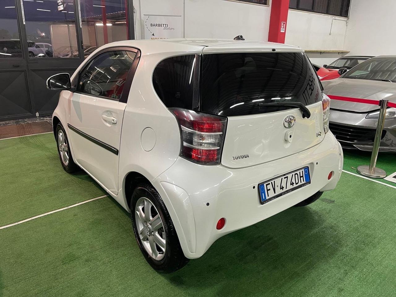 Toyota iQ 1.4 Diesel Rarissima PERMUTE RATE