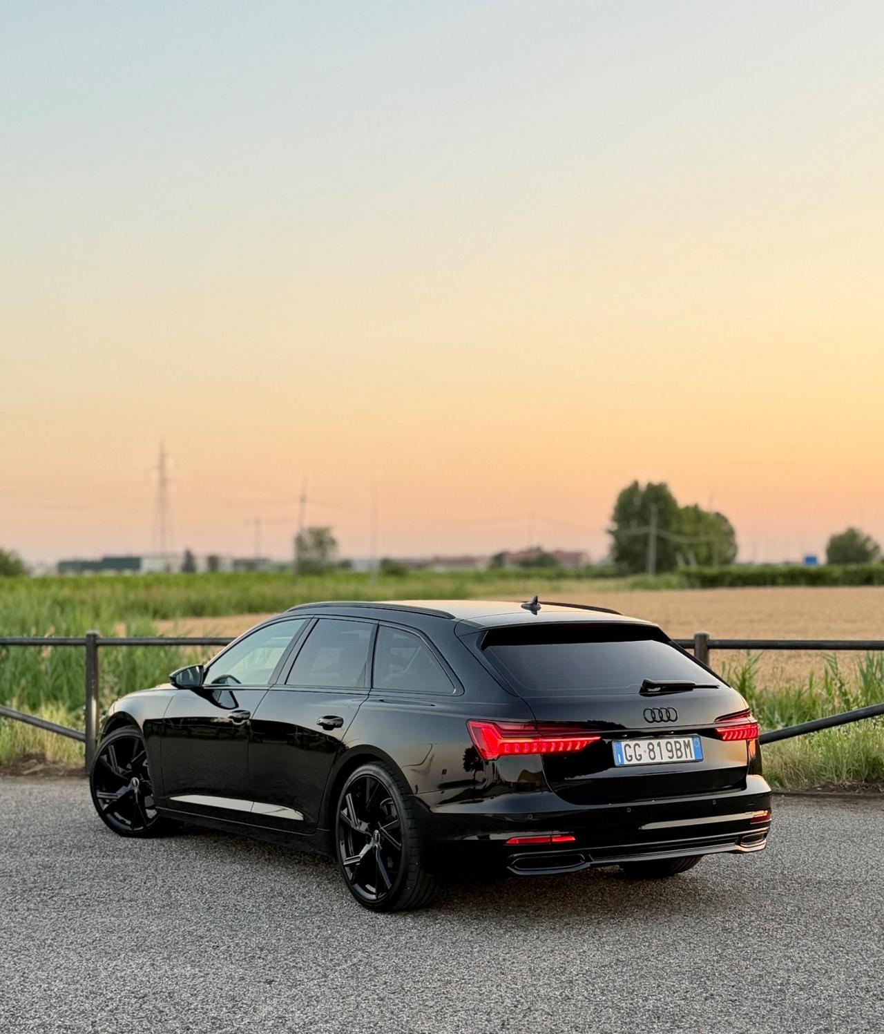 Audi A6 Avant 40 2.0 TDI S tronic Business Design