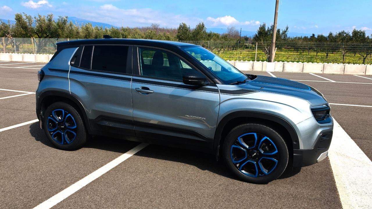 Jeep Avenger 1.2 Turbo 100 CV Summit