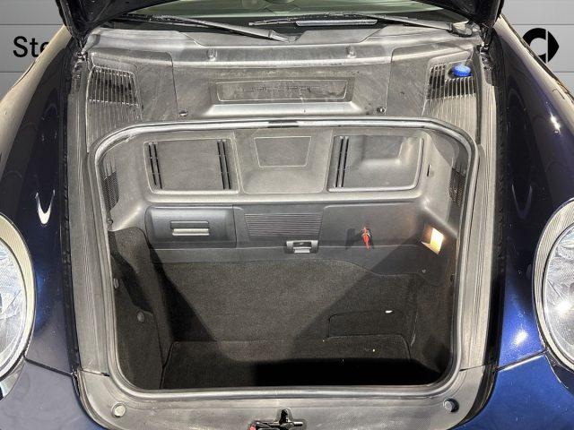 PORSCHE 996 911 Carrera 4S Coupé