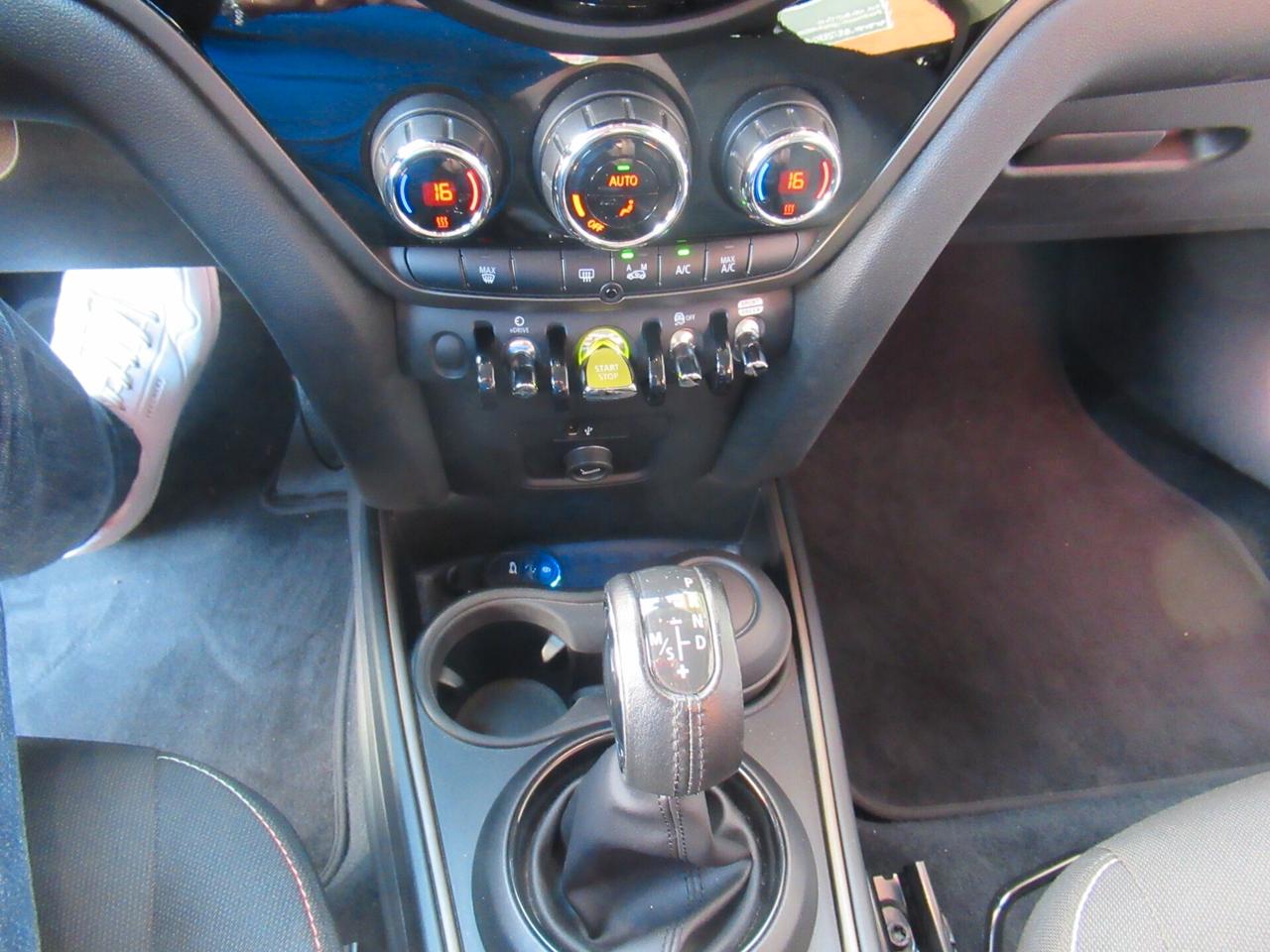 Mini Cooper S Countryman 1.5 SE Hype ALL4 Automatica