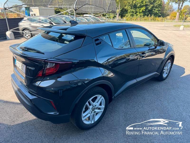 Toyota C-HR 1.8h Business e-cvt