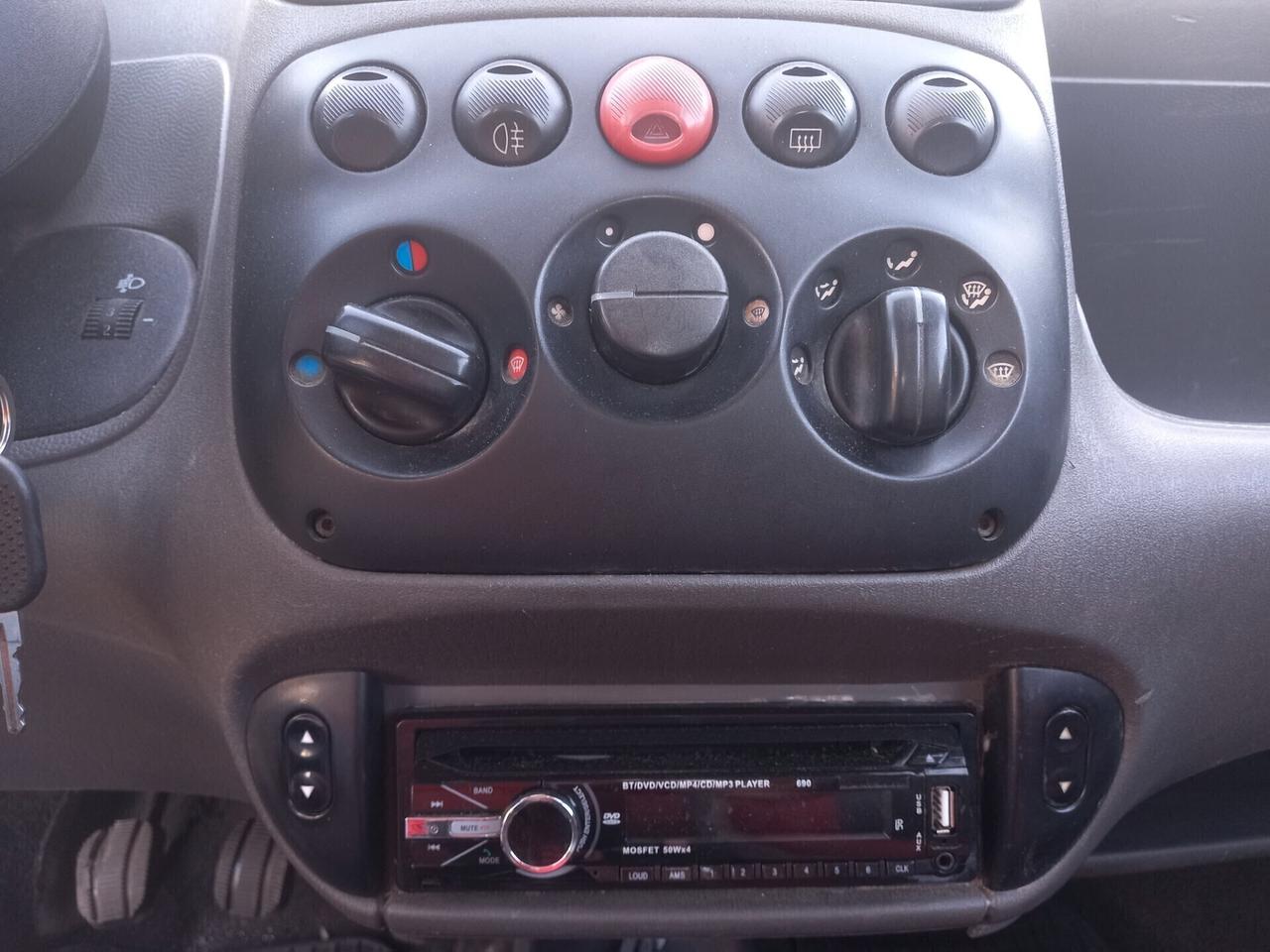 FIAT 6OO