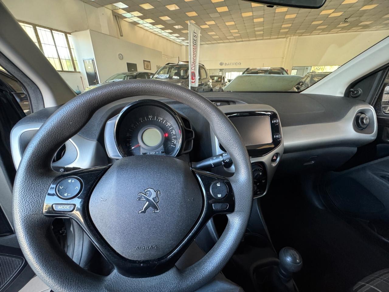 Peugeot 108 VTi 68 5 porte Allure TOP!