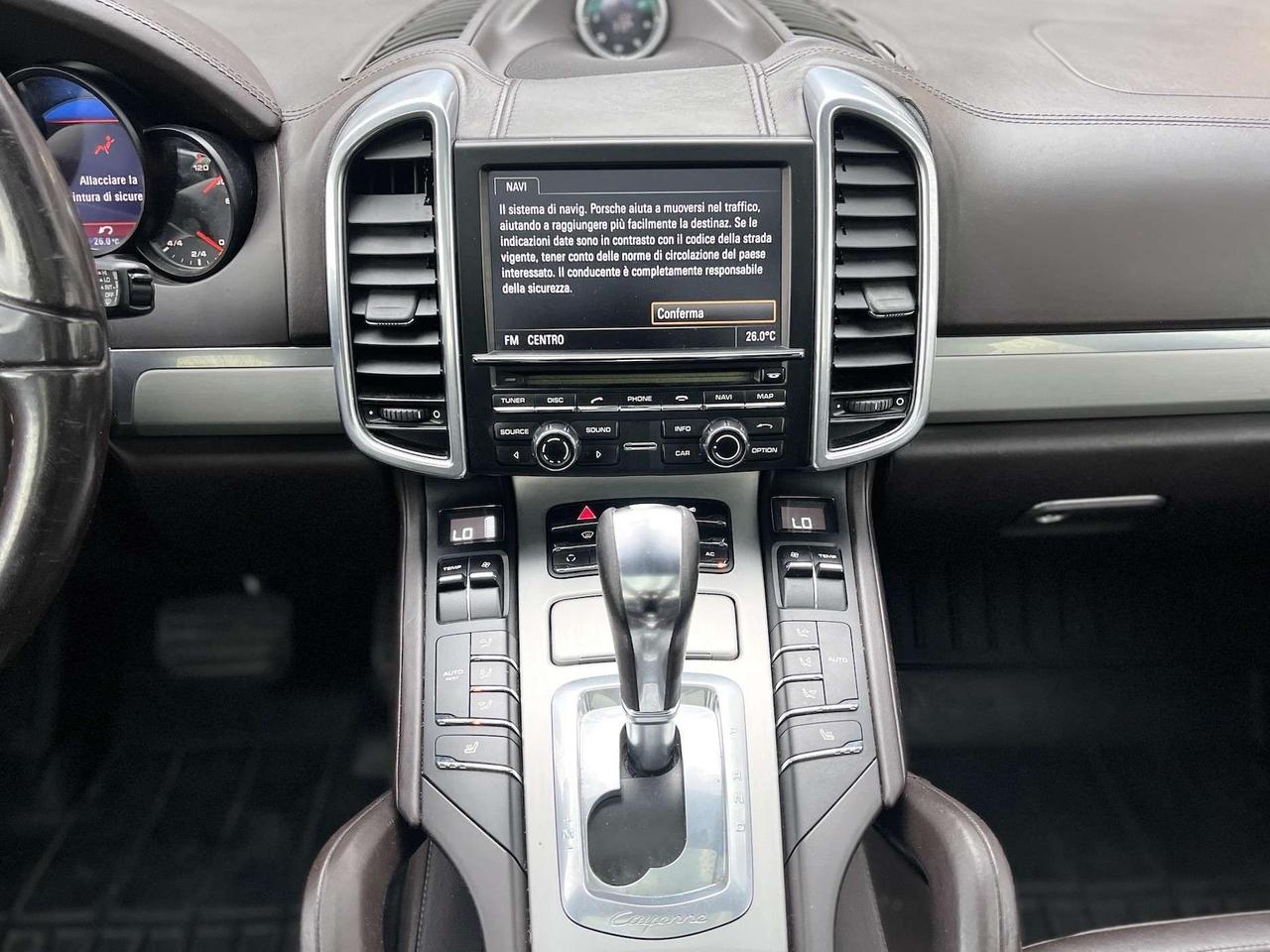 Porsche Cayenne 3.0 Diesel 240CV E5 - 2011