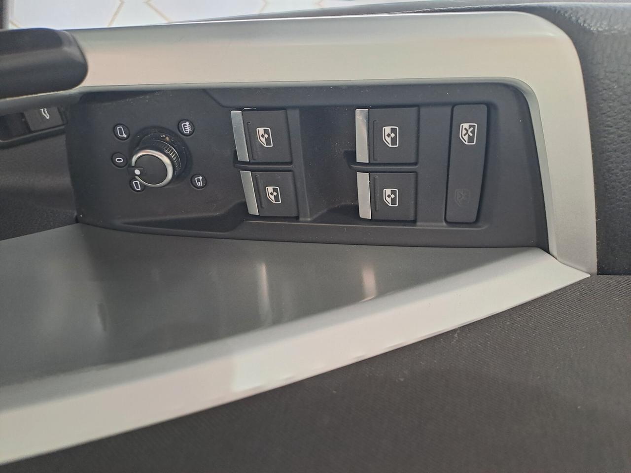 Audi Q3 35 TDI S tronic 150cv