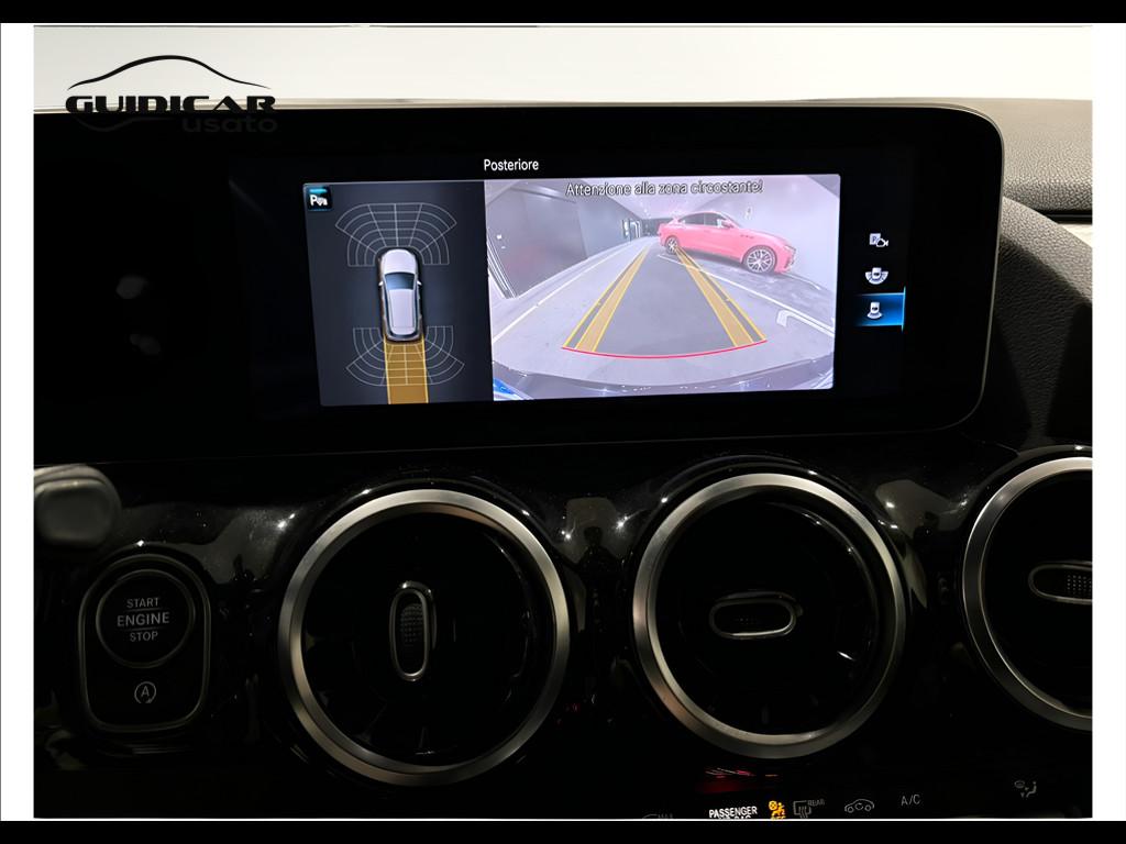 Mercedes-Benz Classe B - W247 2018 - B 180 d Sport Plus auto