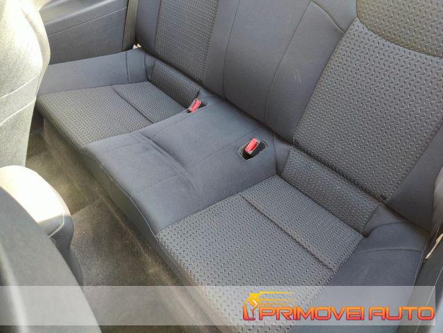 HYUNDAI Genesis Coupe 2.0 Turbo Sport