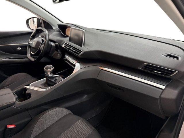 PEUGEOT 3008 BlueHDi 130 S&S Active