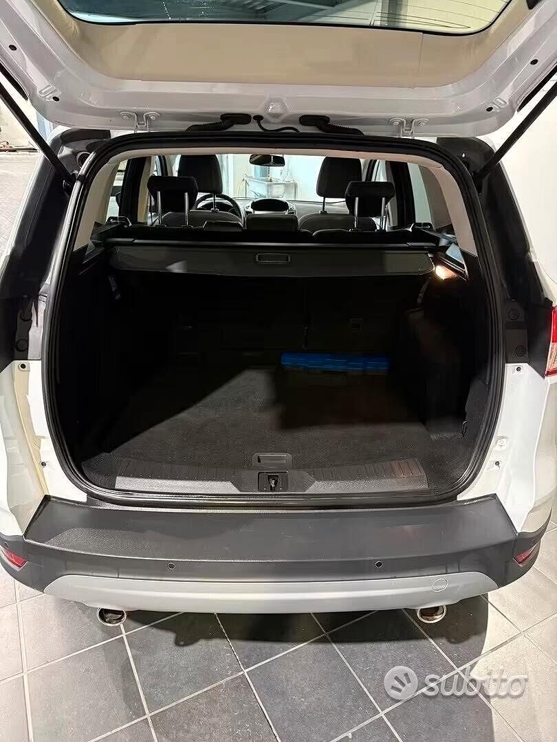KUGA 2.0 - 2015 - 120000 KM - UNICO PROPRIETARIO
