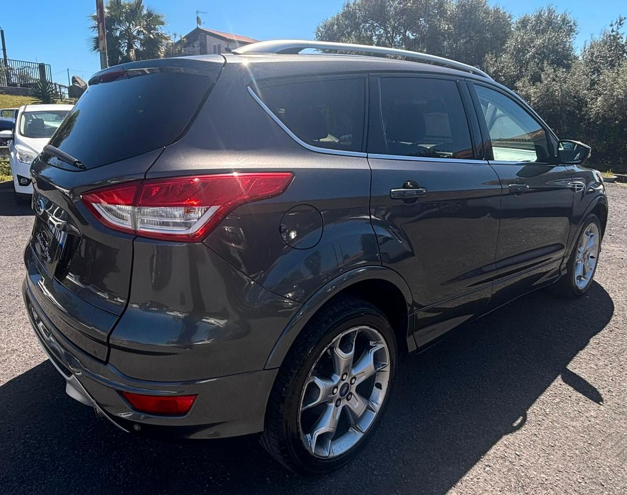 Ford Kuga 2.0 TDCI 180 CV S&S 4WD Powershift Titanium X