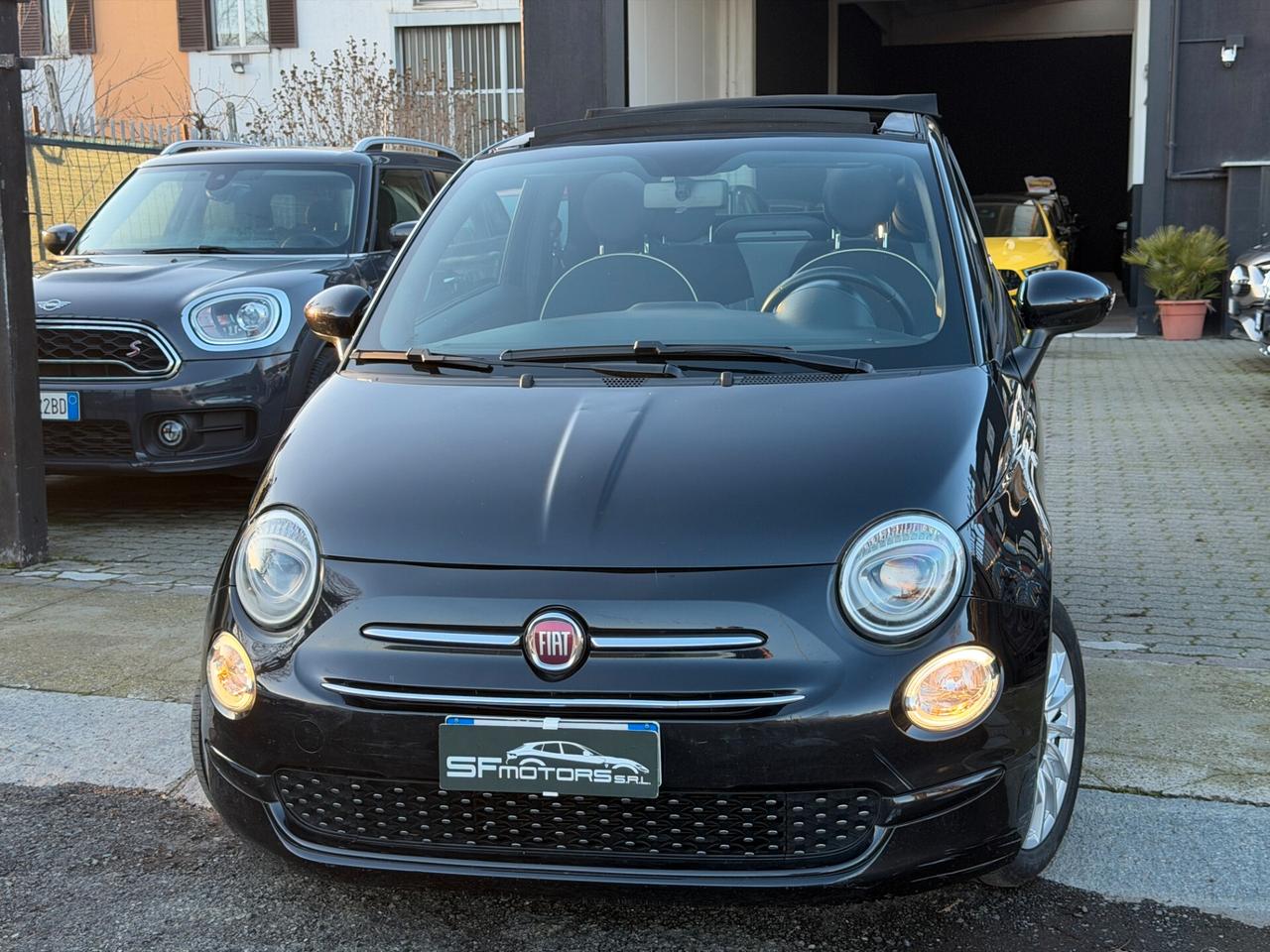 Fiat 500 C 1.0 Hybrid Lounge BLACK EDITION