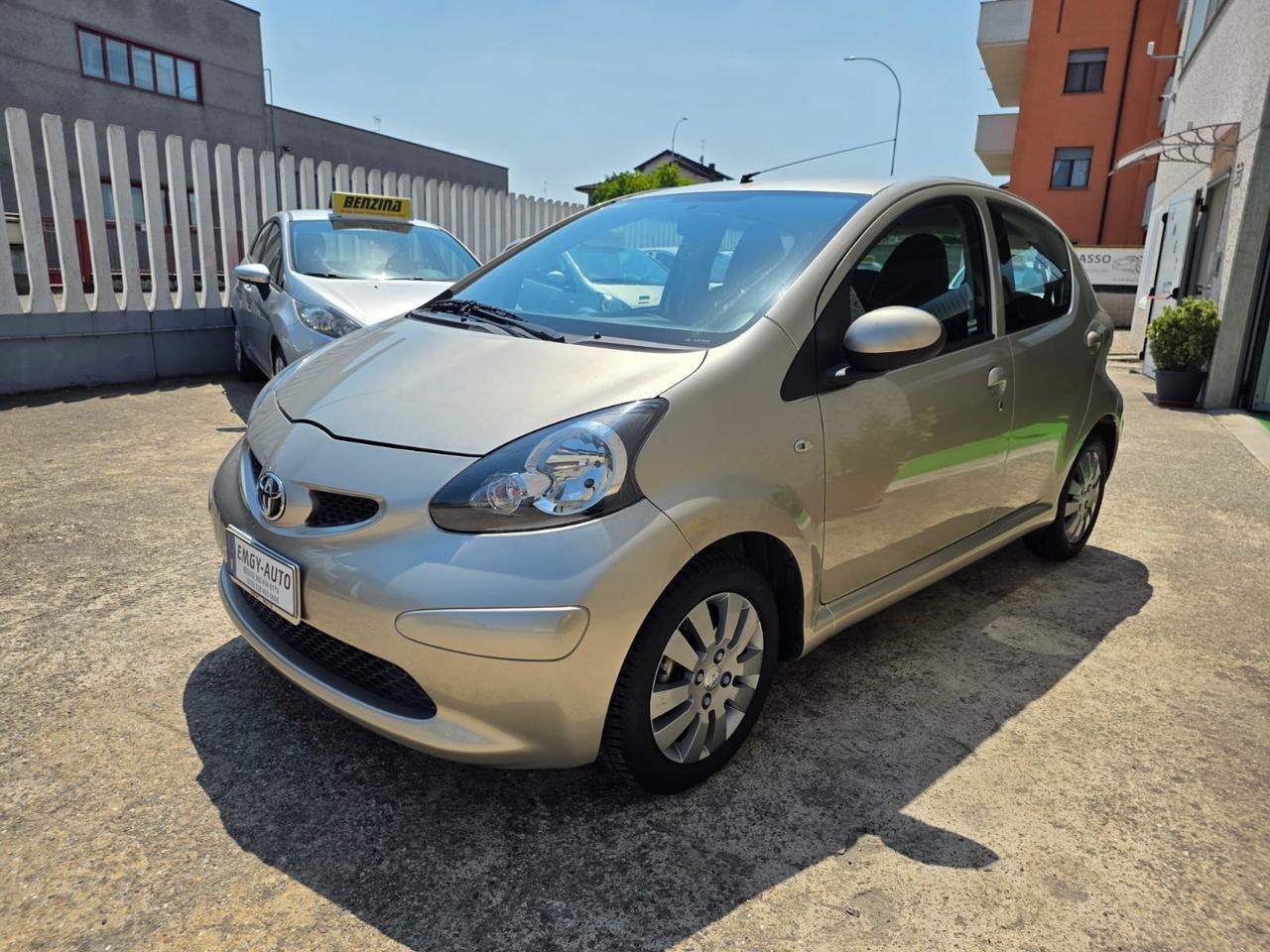 Toyota Aygo 1.0 12V 5 p. Neopatentati