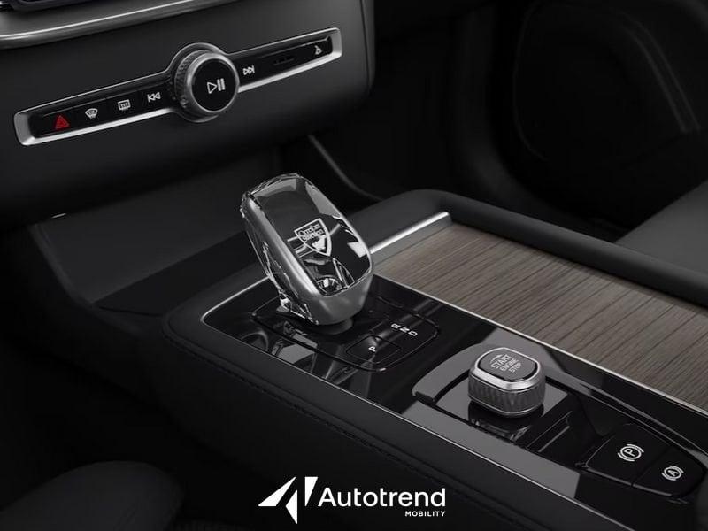 Volvo XC90 B5 250+14 CV AWD Automatico 7 Posti Plus Bright