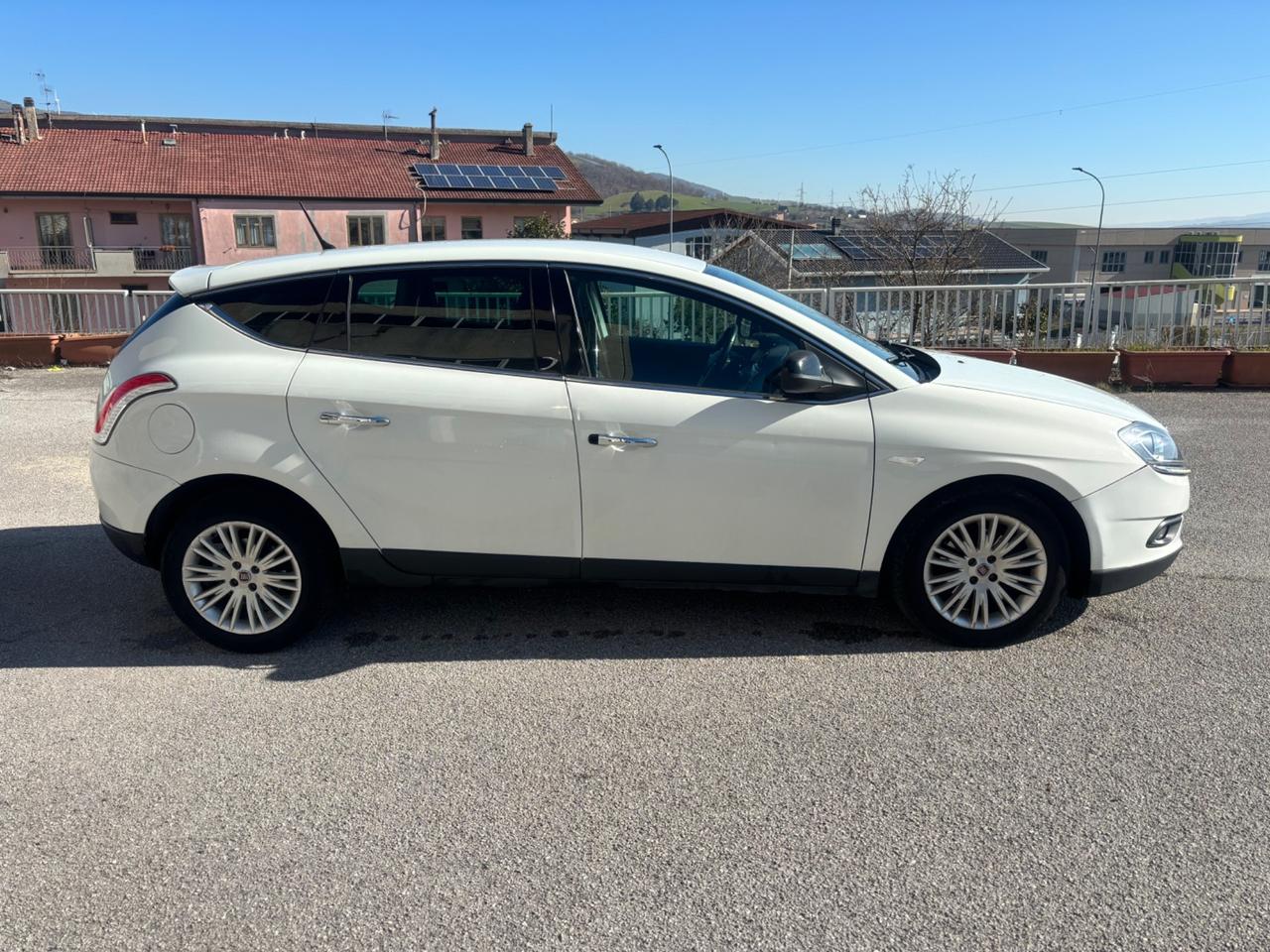 Lancia Delta 1.6 MJT DPF Business