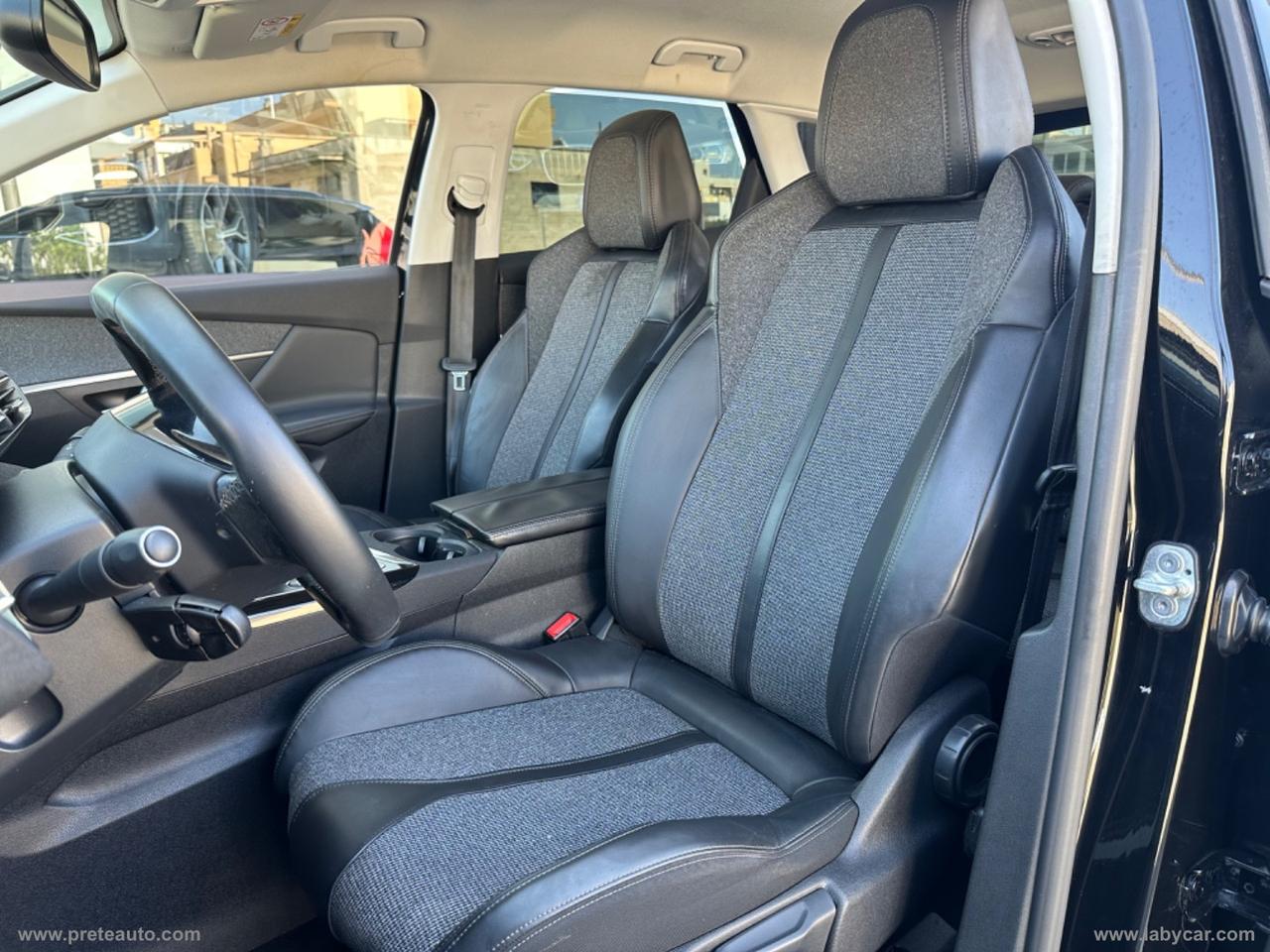 PEUGEOT 3008 BlueHDi 130 S&S Allure