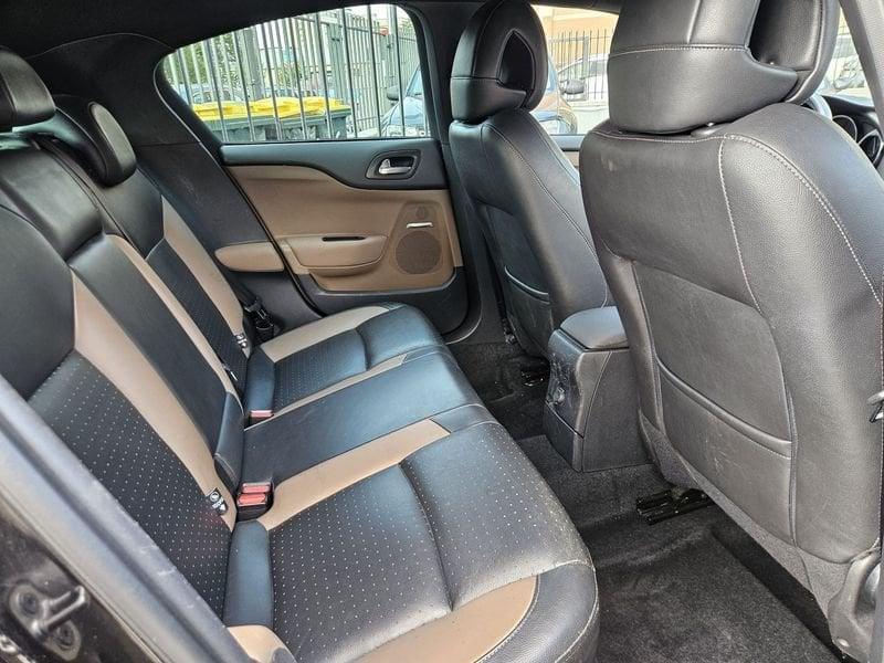 DS DS4 Crossback 1.6 HP 165cv S&S EAT6 Sport Chic
