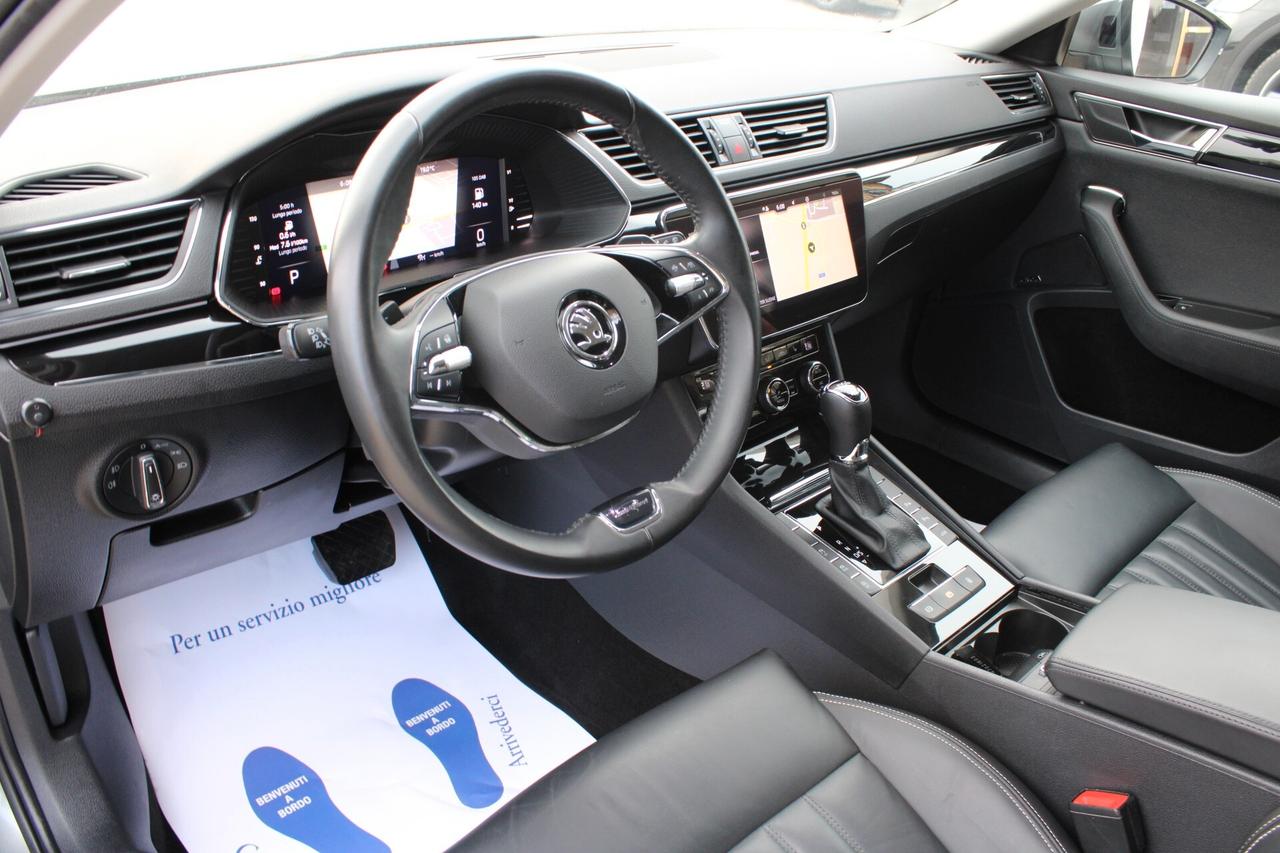 Skoda Superb Wagon 2.0 tdi 4x4 DSG Laurin&Klement 200cv