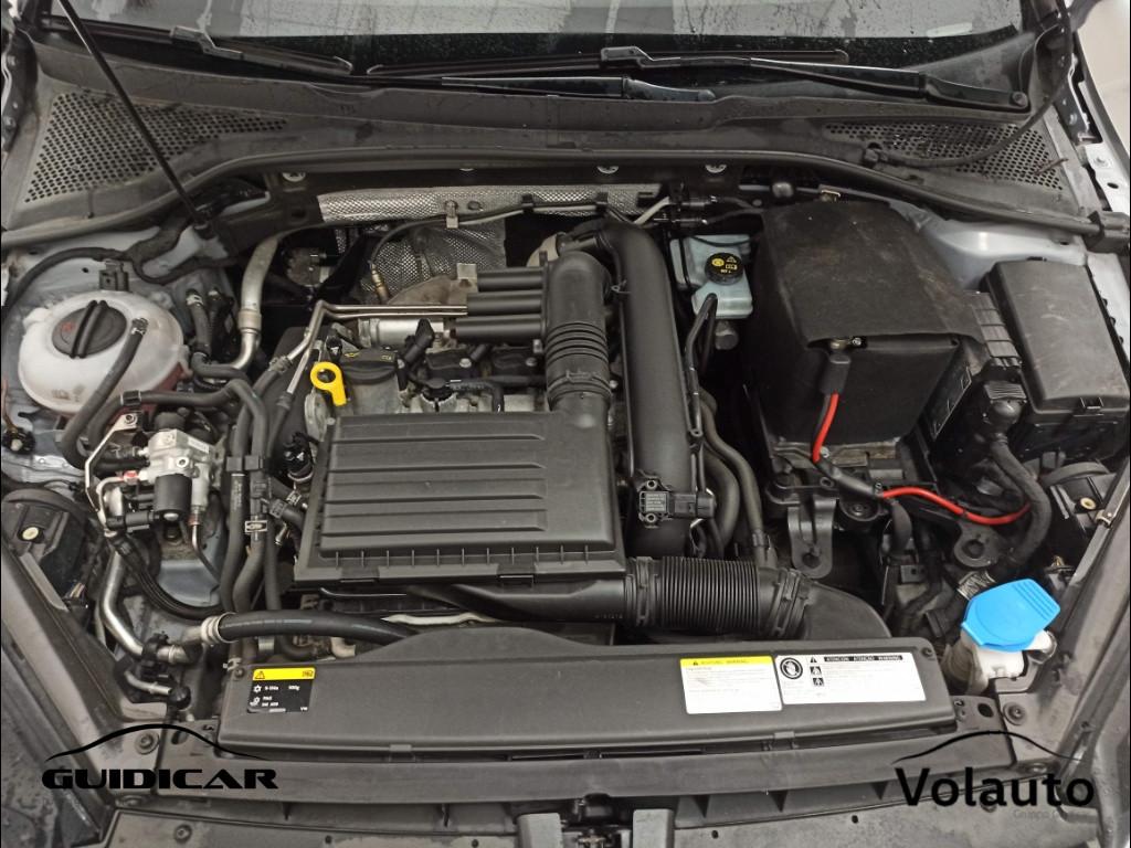 VOLKSWAGEN Golf VII 2013 - Golf 5p 1.4 tgi Highline