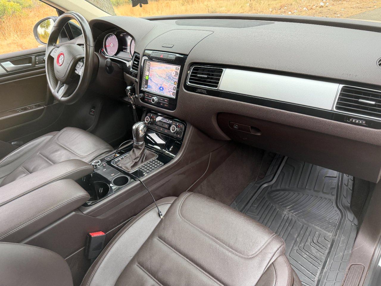 Volkswagen Touareg 3.0 V6 tdi Executive 245cv tiptronic
