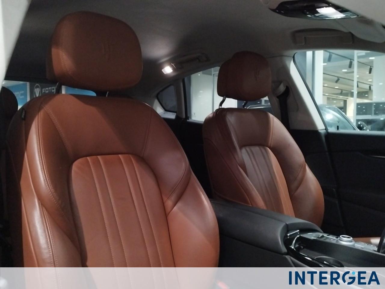 MASERATI Levante 2.0 mhev GT 330cv auto