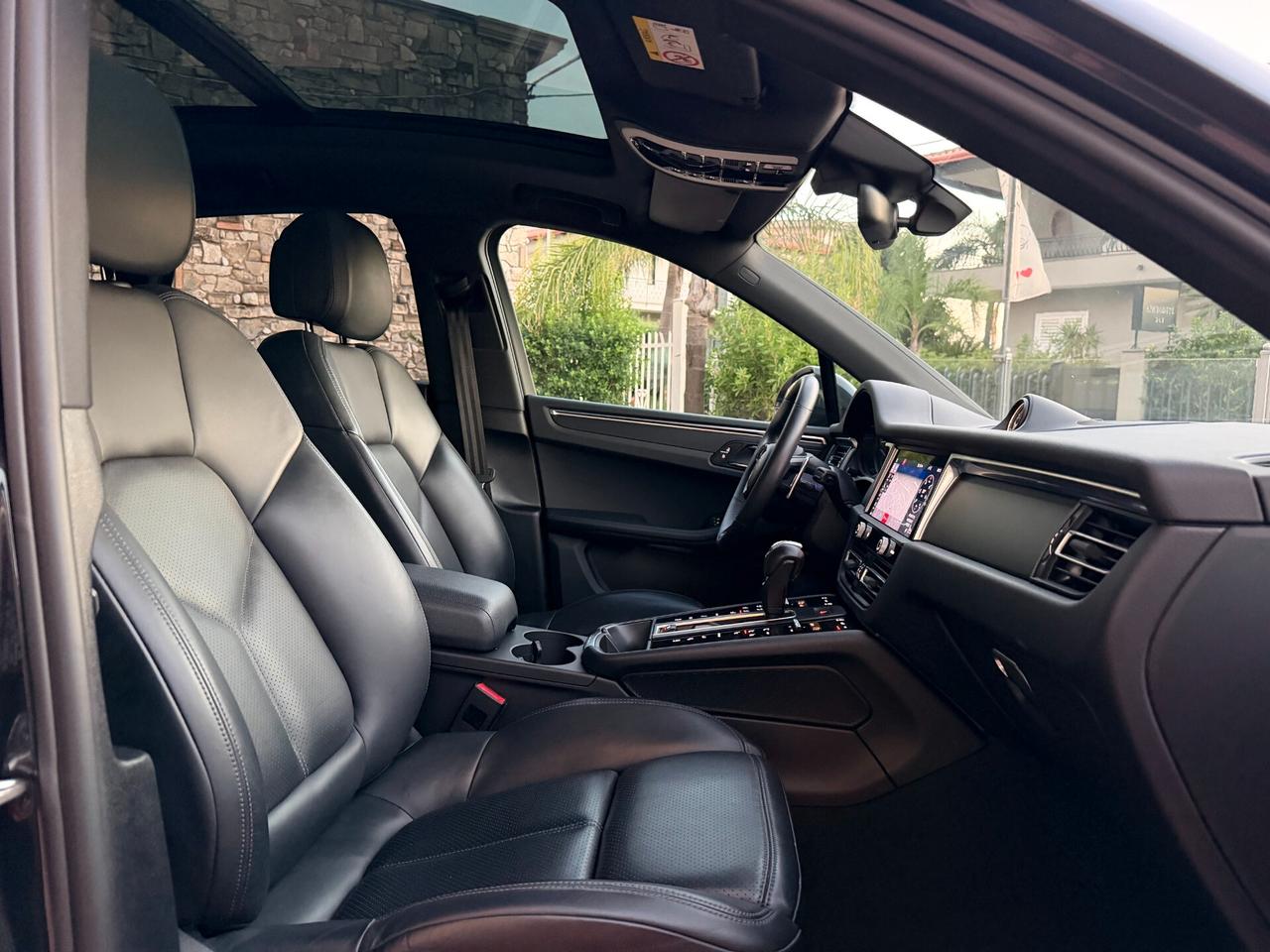 Porsche Macan 2.0 265- PASM-TETTO-MY 22-IPER FULL