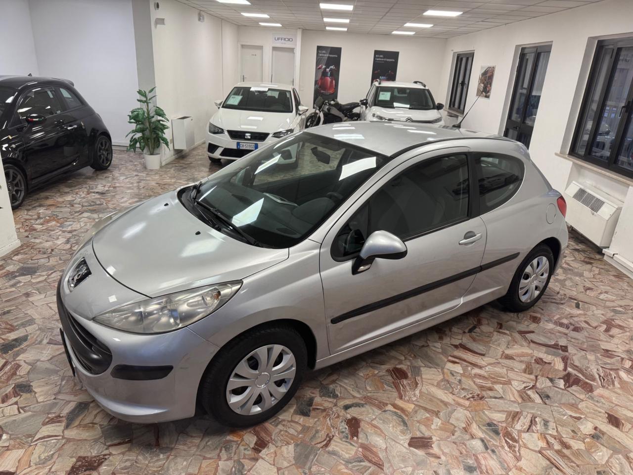 Peugeot 207 1.4 HDi 70CV 3p. X Line