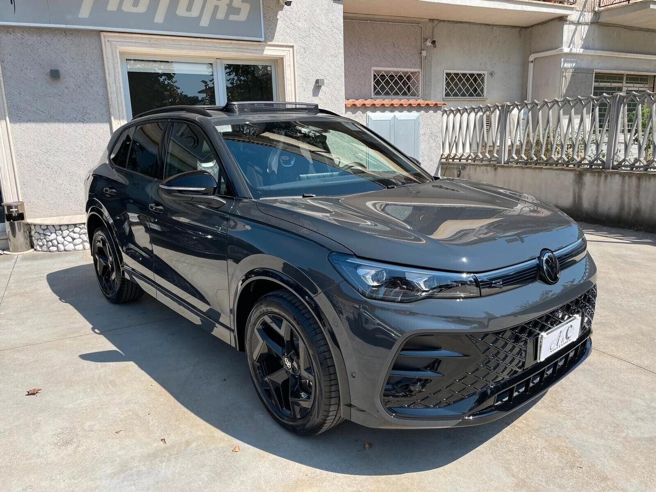 Volkswagen Tiguan 2.0 TDI 150 CV DSG R-Line