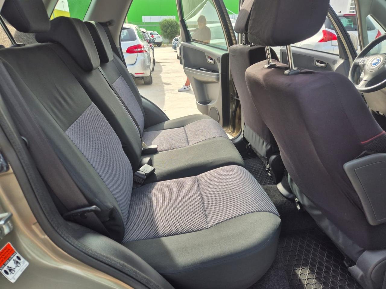 Fiat Sedici 1.9 MJT 4x4 Dynamic