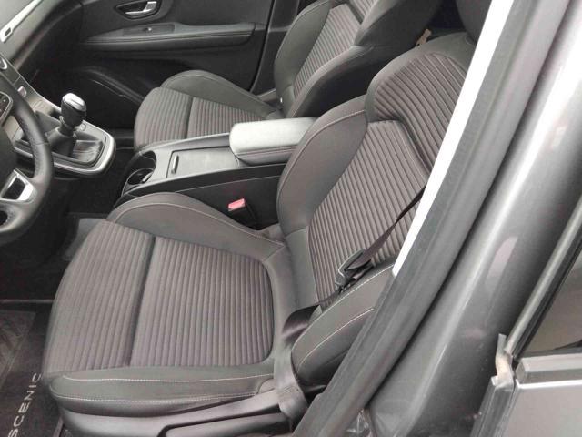 RENAULT Grand Scenic TCe 140 CV FAP Business