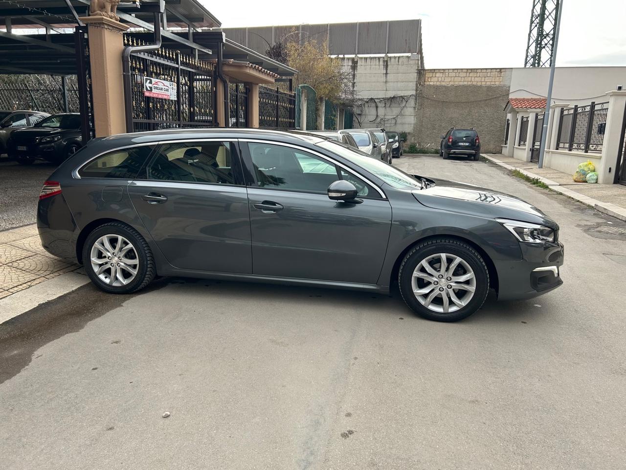 Peugeot 508 1.6 E-HDI 115 CV ALLURE "TETTO NAVI"