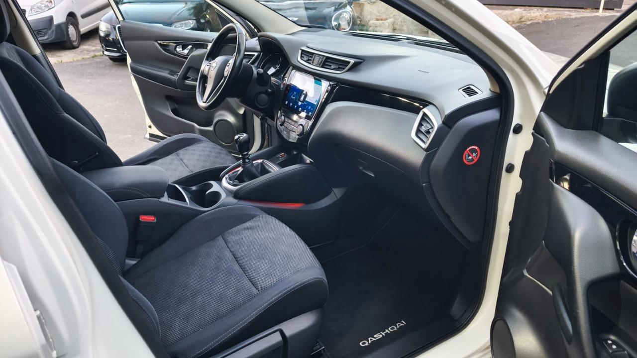 Nissan Qashqai 1.5 dCi Visia