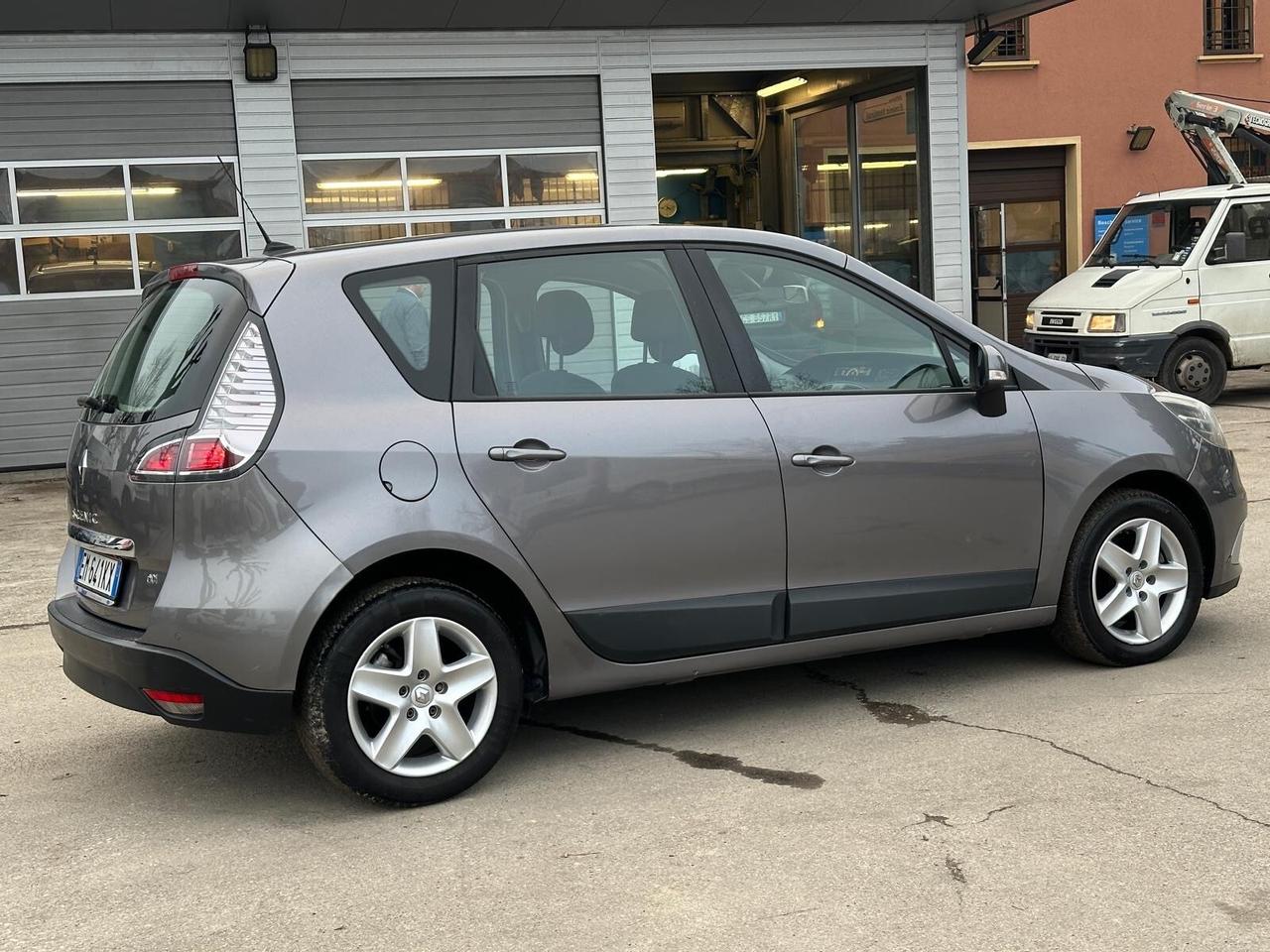 Renault Scenic Scénic XMod 1.5 dCi 110CV Wave