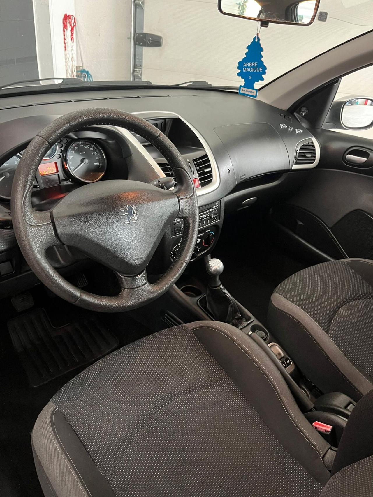 Peugeot 206 Plus 1.1 60CV 5p. Energie