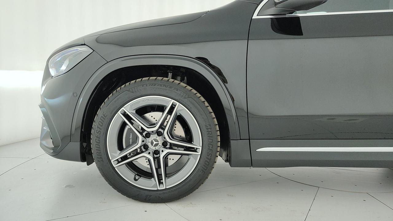 Mercedes-Benz GLA 200 d automatic