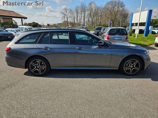 MERCEDES-BENZ E 300 de 4MATIC EQ-POWER Premium - GH155GW