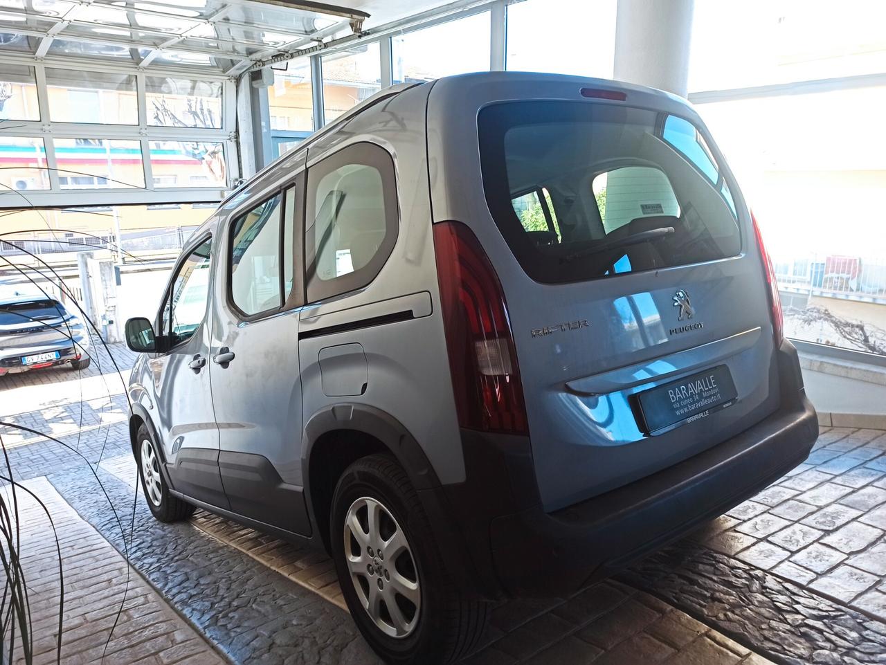 Peugeot Rifter BlueHDi 100 Active Standard