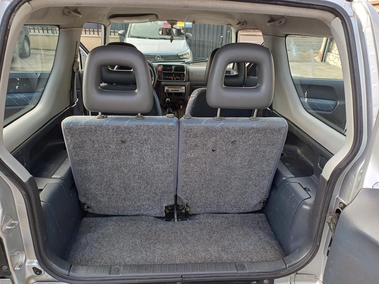 Suzuki Jimny 1.3i 16V cat 4WD JLX