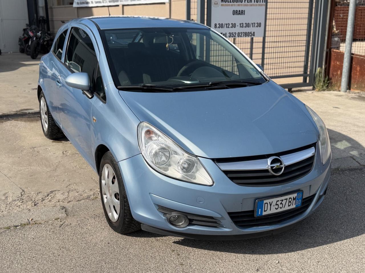 Opel Corsa 1.0 12V 3 porte Club