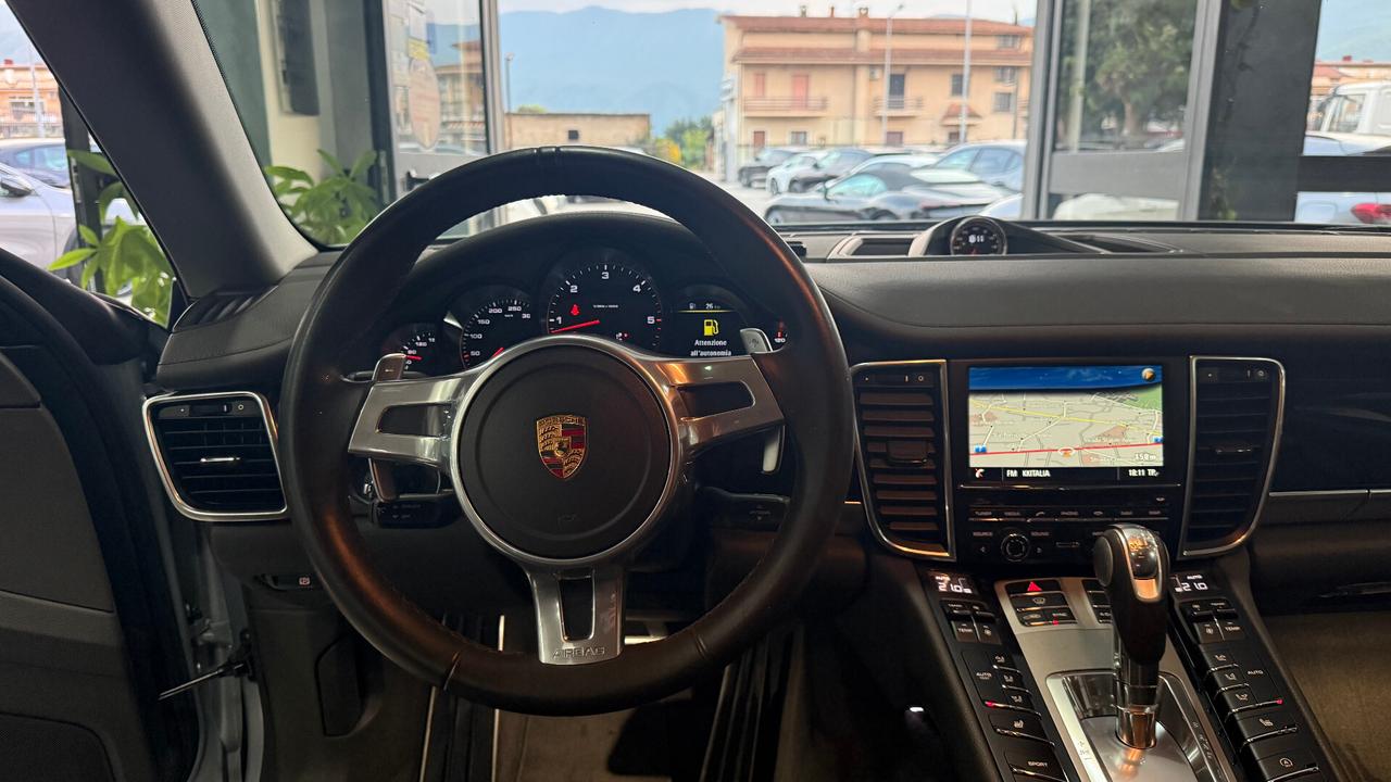 PORSCHE PANAMERA 3.0 D RESTYLING TETTO