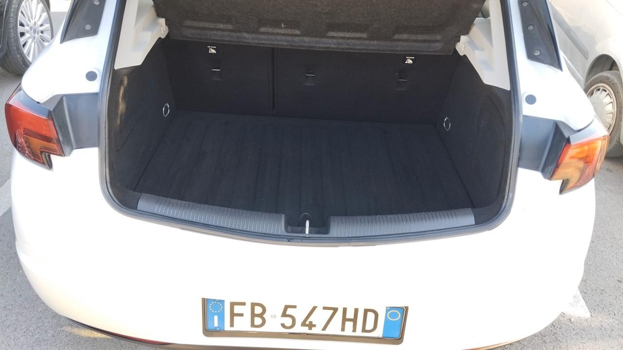 OPEL ASTRA 1.6TDI-GARANZIA FULL
