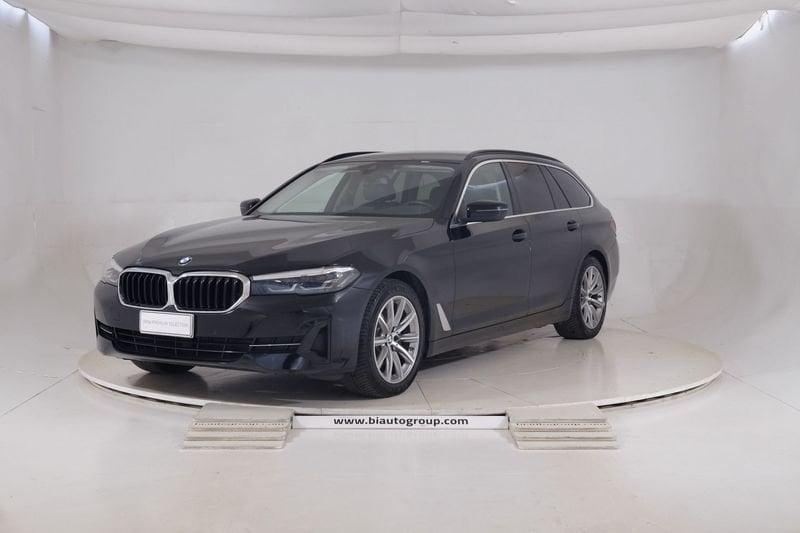 BMW Serie 5 Touring Serie 5 G31 2020 Touring LCI D 520d Touring mhev 48V Business auto