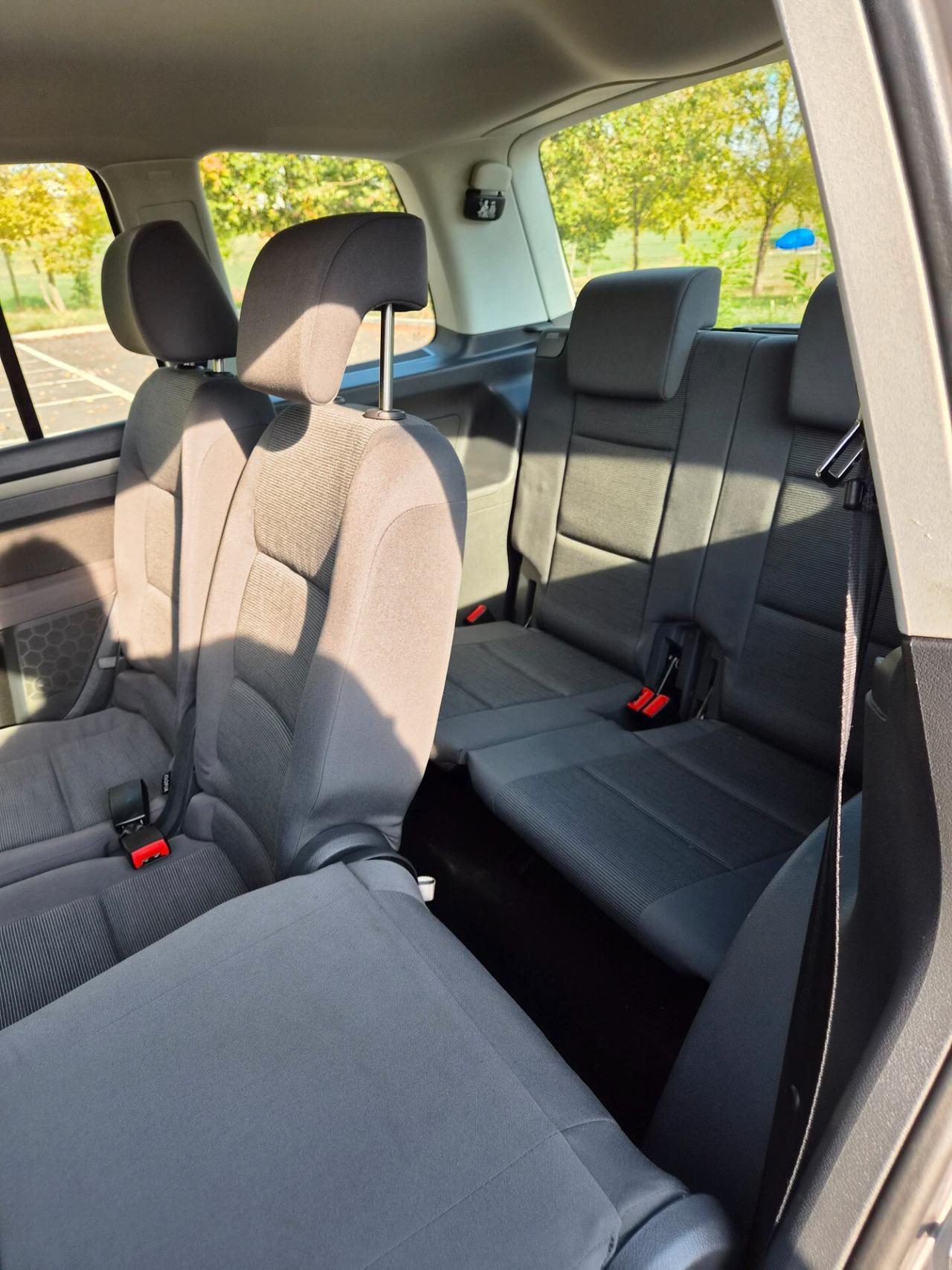 Volkswagen Touran 1.6 BENZINA 7 POSTI