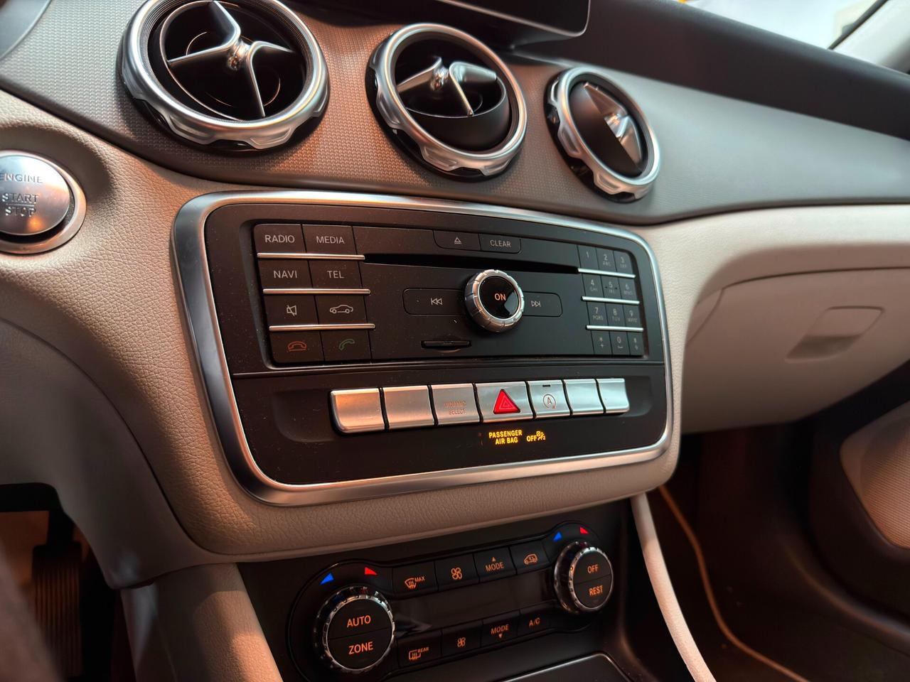 Mercedes-benz GLA 200 d Automatic Premium
