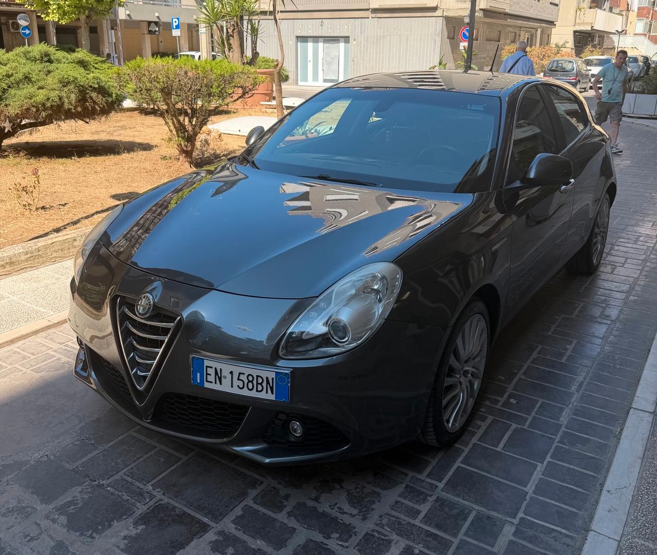 Alfa Romeo Giulietta 1.6 JTDm-2 105 CV Distinctive